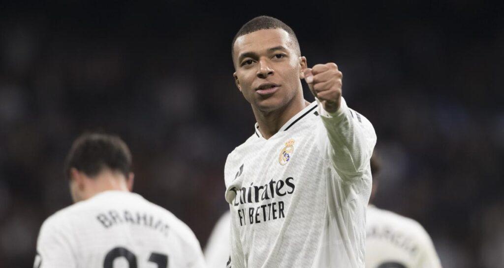 Mbappé termine la Liga en feu : un doublé et une entrée dans l’histoire du Real Madrid !