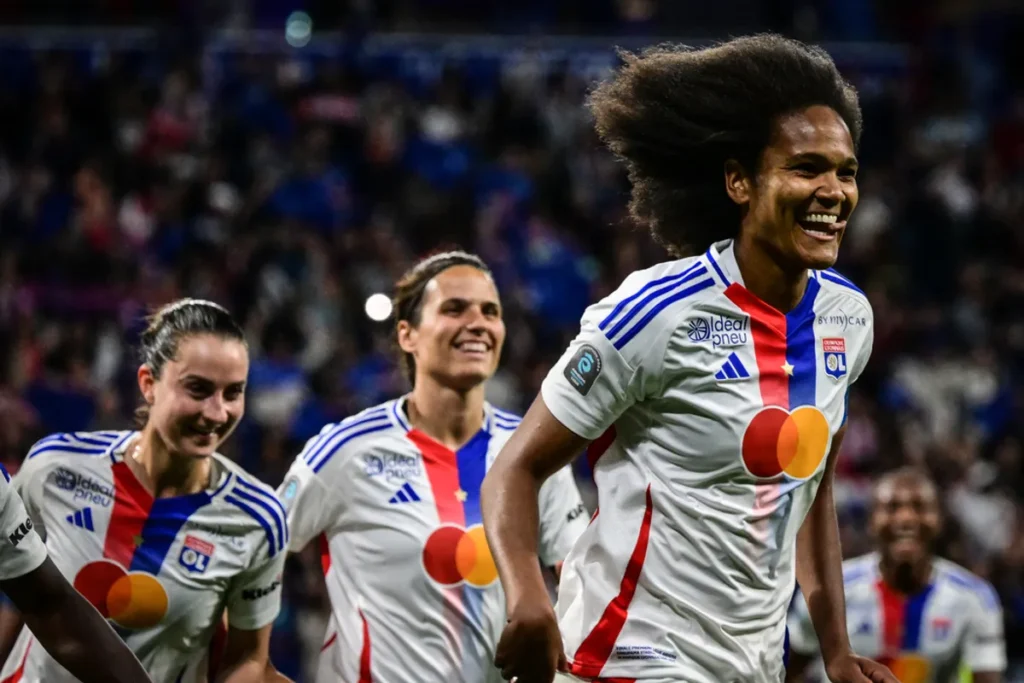 OL-PSG : Lyon écrase Paris et s’offre un 18e sacre