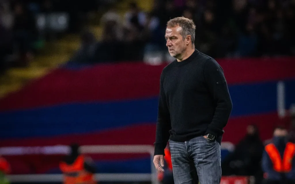 Barça – Inter : la réaction surprenante d’Hansi Flick qui divise les fans