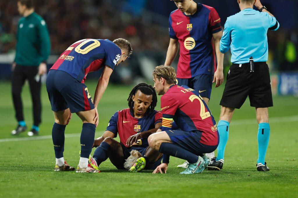Barça : blessure confirmée pour Jules Koundé, absent pour le Clasico et la C1